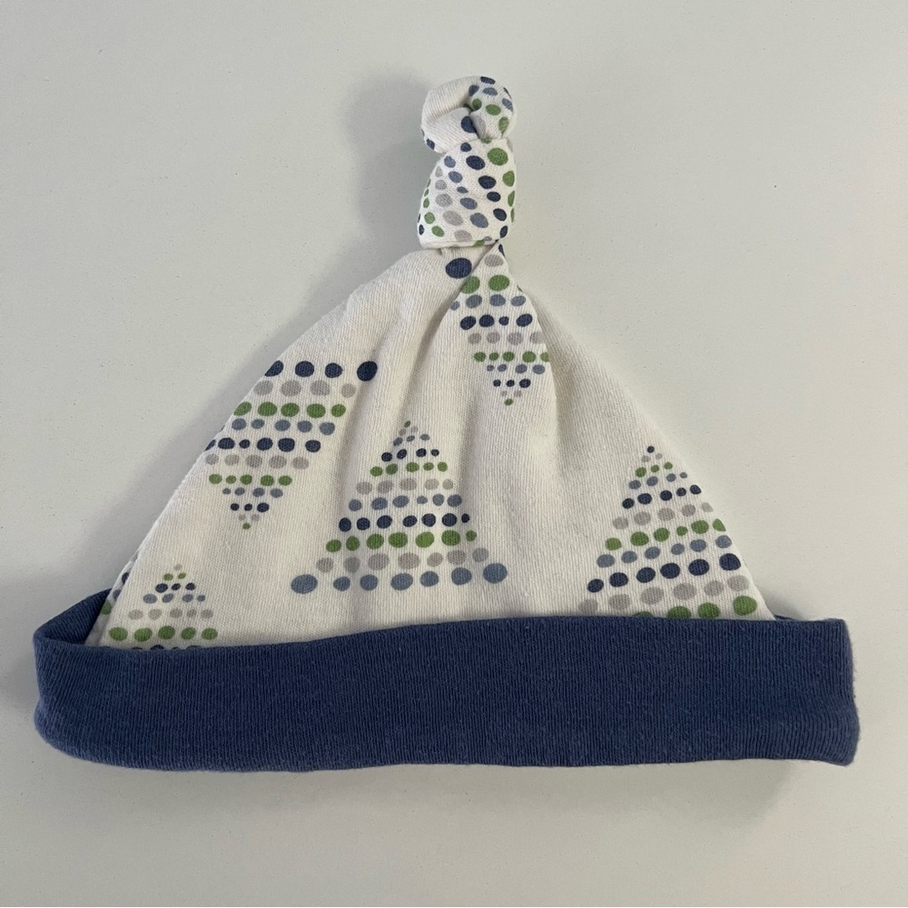 Chickpea knotted baby hat - blue, green, gray dots